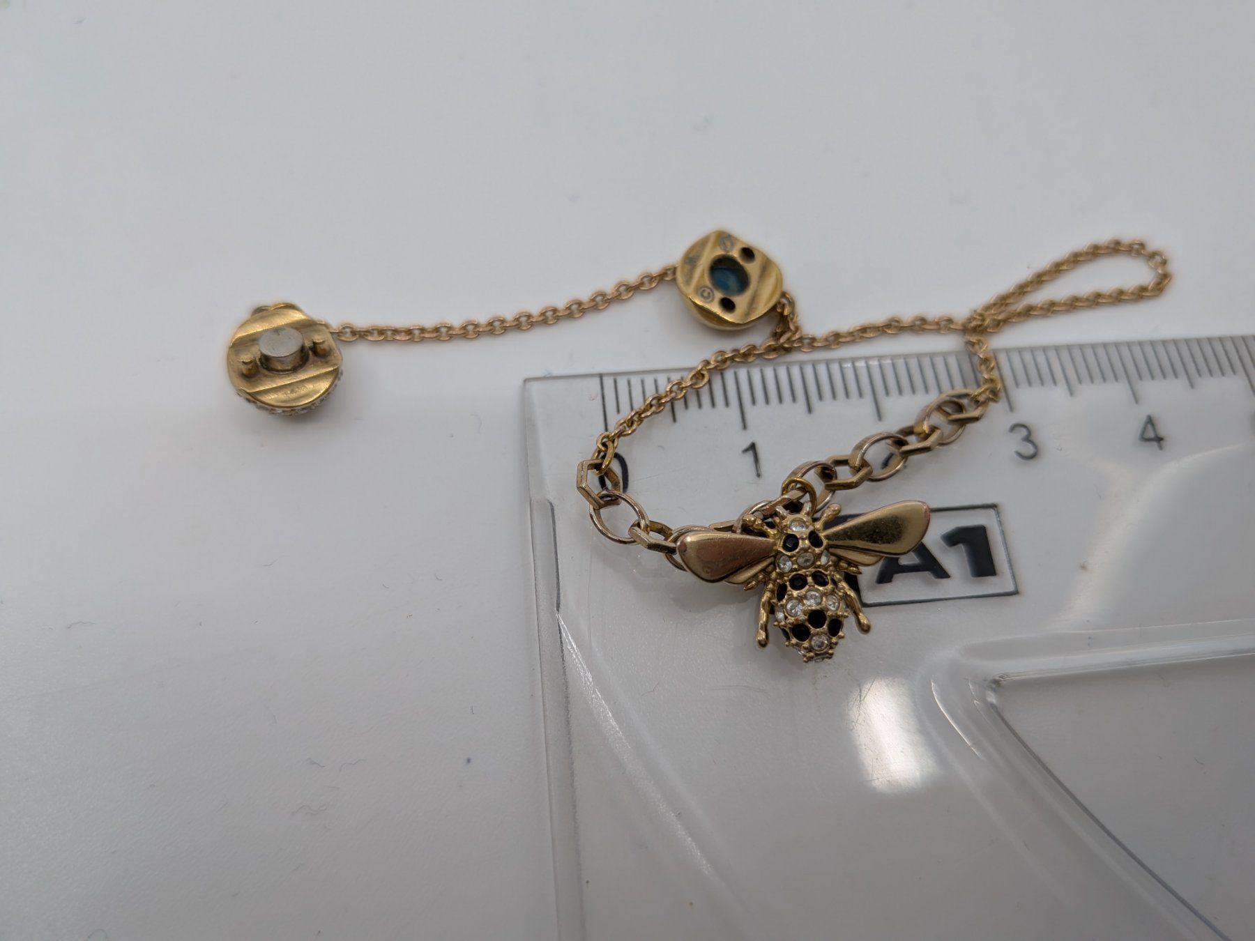 Swarovski Bracciali & Braccialetti: Swarovski Armkette mit Biene – Usato da Emmen venduto da magelan 5