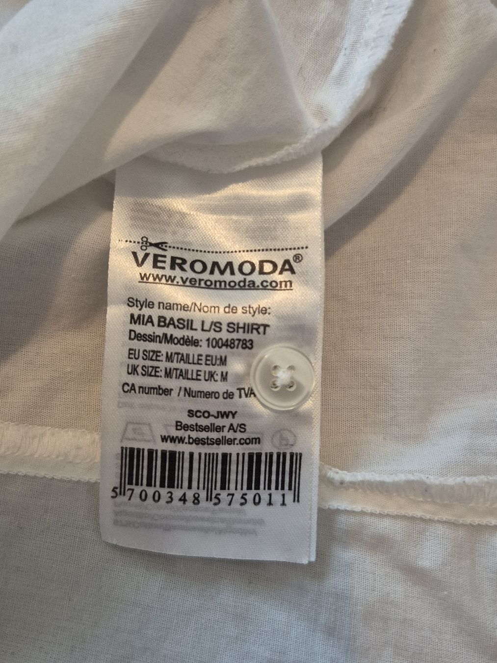 Vero Moda Blusen: Weisse Bluse von Veromoda – Neu (gemäss Beschreibung) aus Strengelbach von ich1.0 4