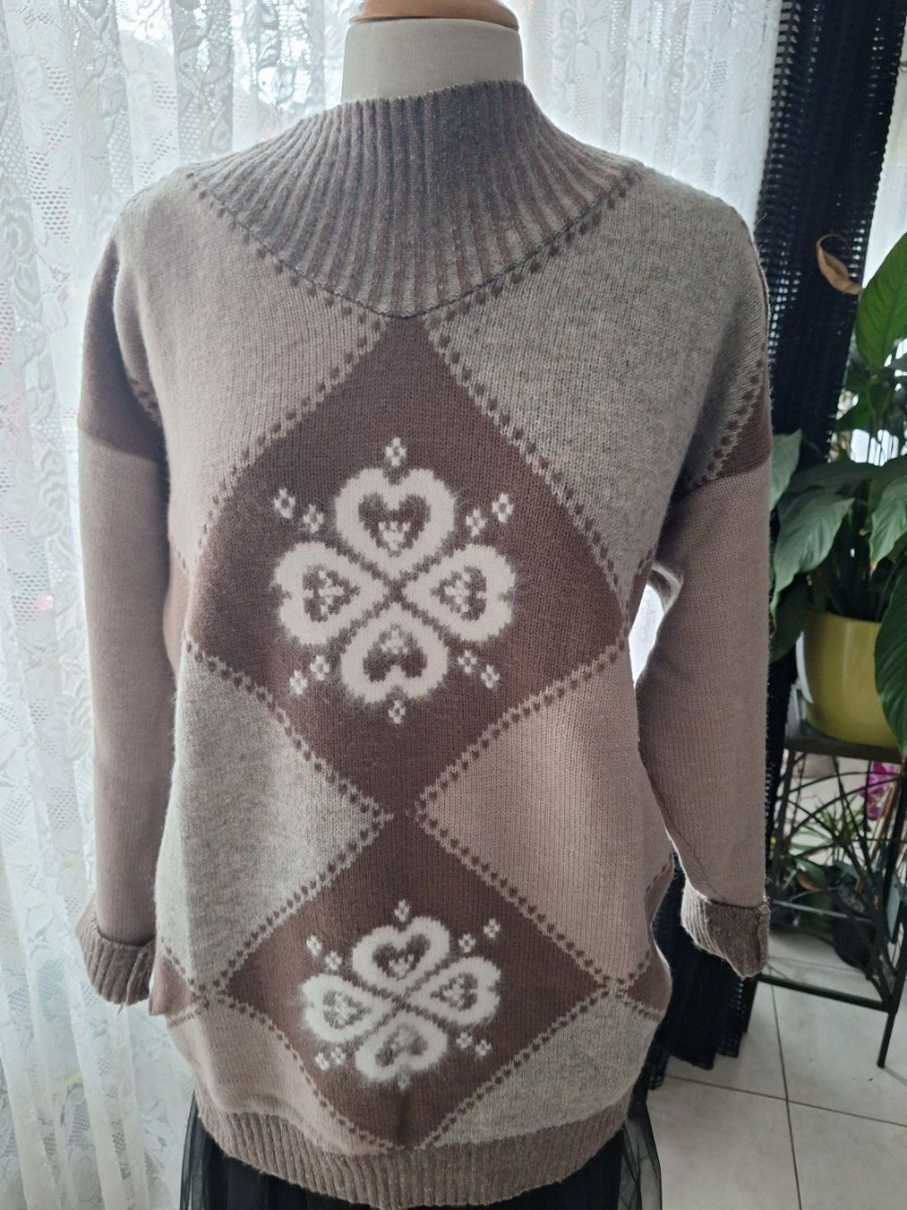Maglioni & Felpe: Pull 50% laine, Taille M/L – Usato da St-Triphon venduto da Jldr0