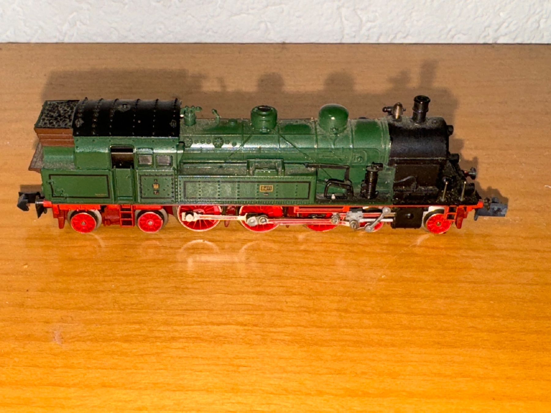 Arnold Modelleisenbahnen: Arnold N Dampflok BR 8411 – Gebraucht aus Kaiseraugst von winnetou04 2