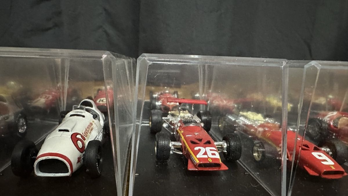 Ferrari Modellini d'auto: FERRARI / collection BRUMM – Nuovo e nell'imballaggio originale da Ecublens VD venduto da acbox2000 2