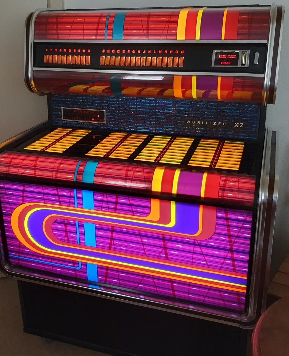 Wurlitzer Jukebox: Wurlitzer Jukebox X2 – Usato da Zweisimmen venduto da Kleindietwil 6