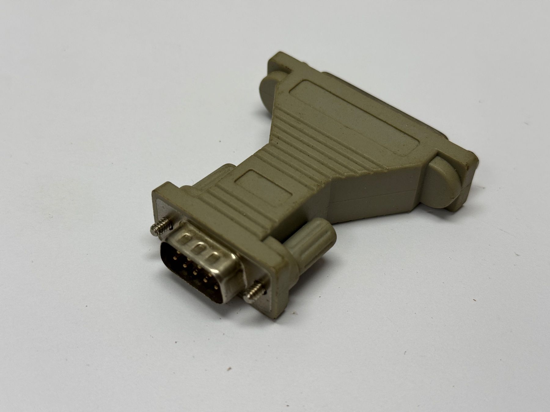 Unità & Adattatore: D-Sub Adapter / Stecker RS 232 – Usato da Humlikon venduto da GX30 1