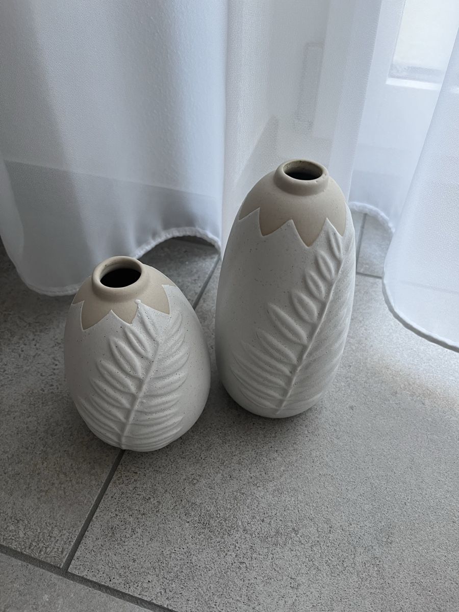 Vasi & Recipienti: 2er Set Vasen mit Blattmuster – Nuovo (secondo la descrizione) da Eschenbach SG venduto da lena.0112 2
