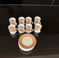 8 Espressotassen mit Untertassen 
