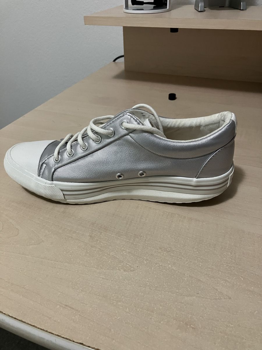 Scarpe da donna: Walkmaxx Schuhe – Usato da Emmenbrücke venduto da nne_hm9j 4