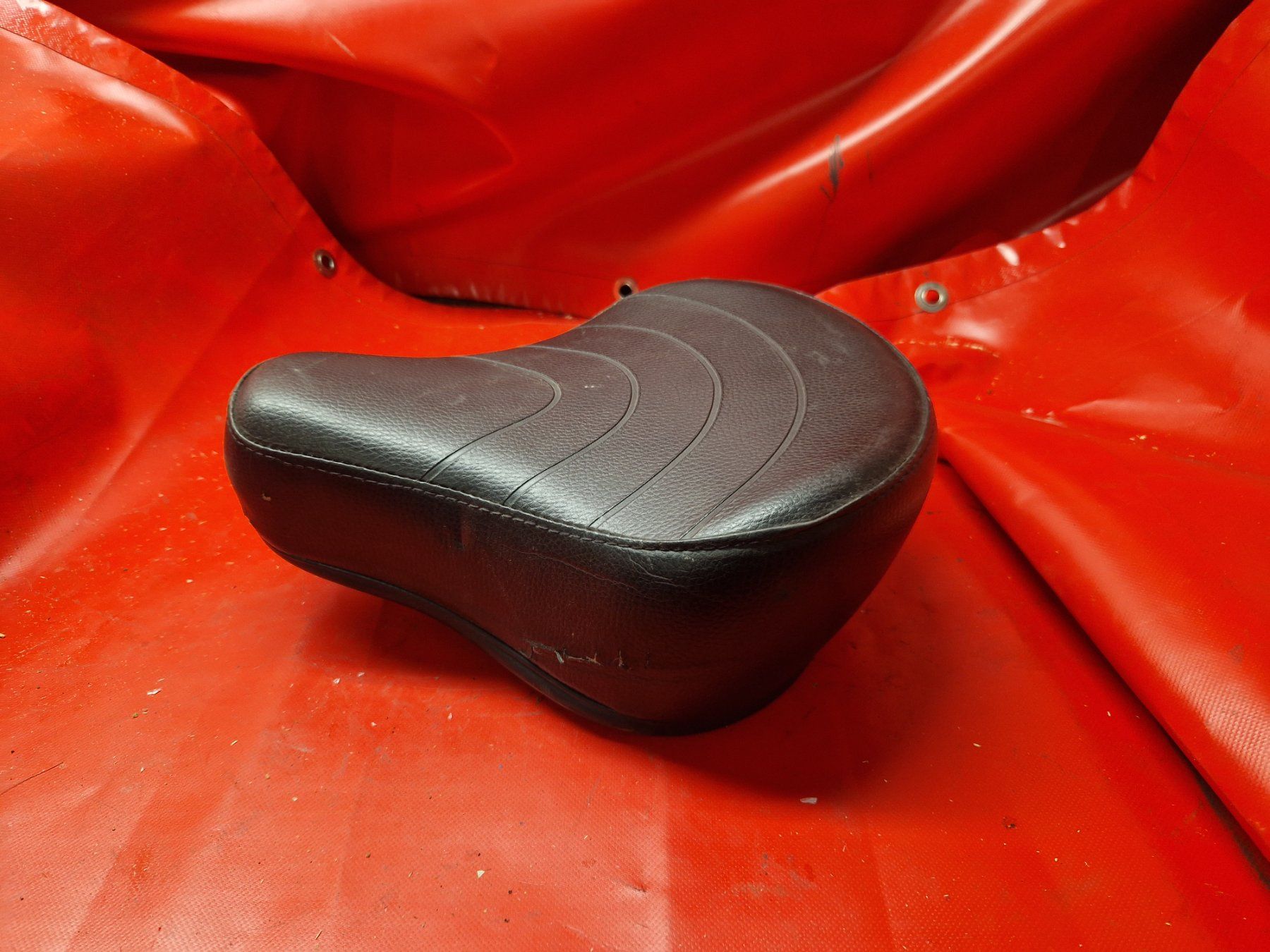 Selle & Accessori: Mofa Sattel – Usato da Aarberg venduto da 2002stefan