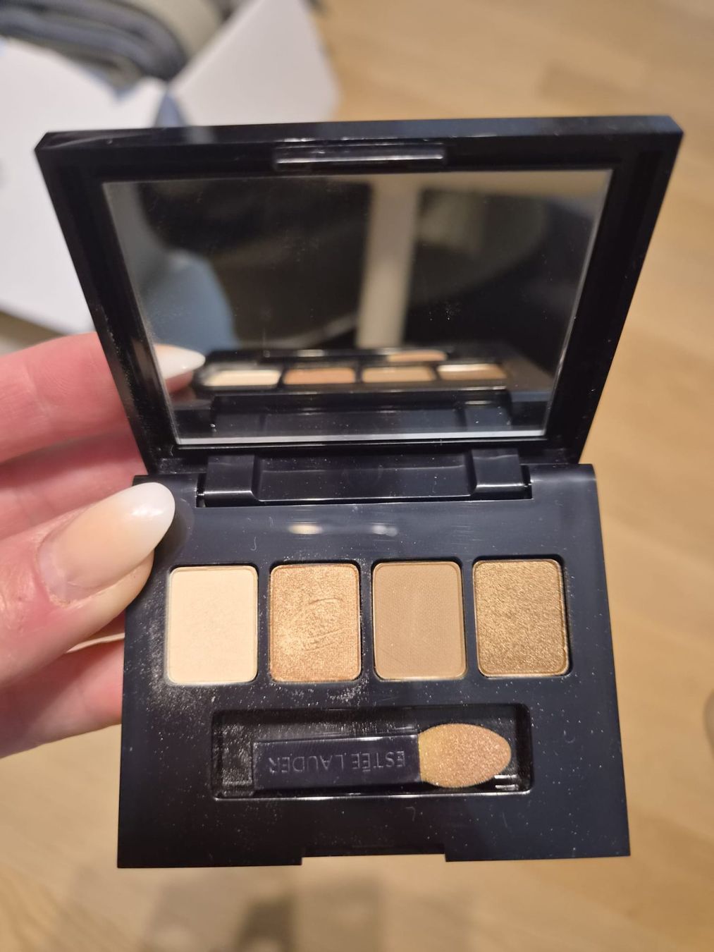 Estée Lauder Make-up: Estée Lauder Lidschatten Palette – Nuovo (secondo la descrizione) da St. Gallen venduto da jhaene