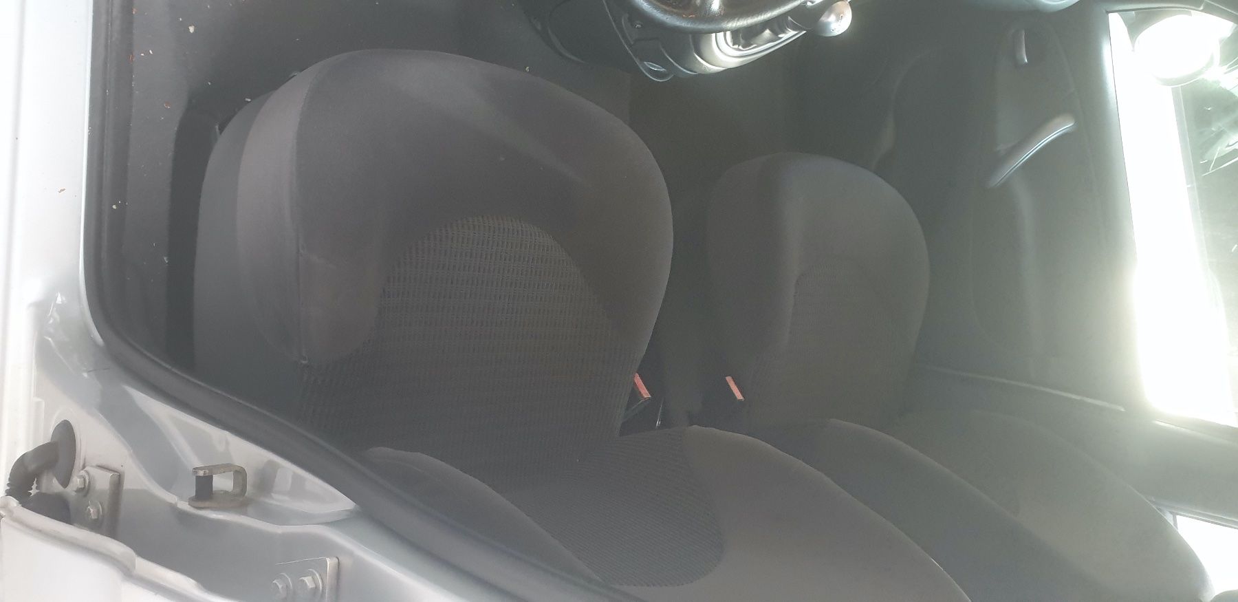 Citroën Automobili: Citroen Picasso 1.6i – Usato da Zürich venduto da MPBASE 4