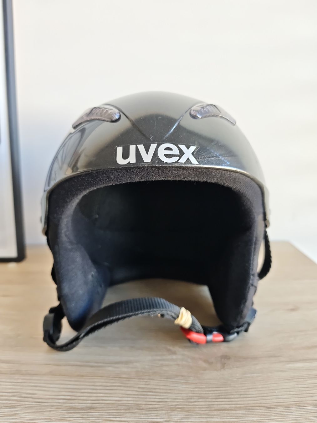 Uvex Caschi: Uvex Skihelm, Grösse ML, Schwarz, – Usato da Biel/Bienne venduto da Cranson93
