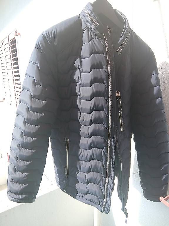 Vestes: Herbst – Neuf avec emballage d'origine à Koppigen par rol_p8cf