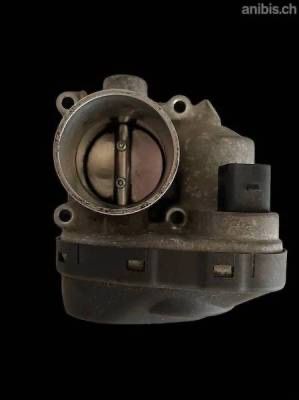 Volkswagen Tutti pezzi di ricambio auto: Boîtier Papillon électrique- VW 036 133 062 B – Usato da Denges venduto da Ricautomotive 4