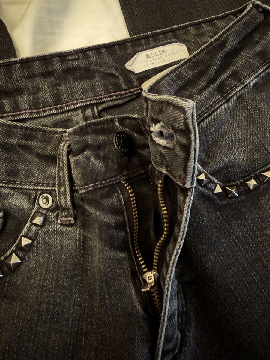 H&M Jeans: Jeans mit Details – Usato da Eschenbach LU venduto da Tatzi1 4