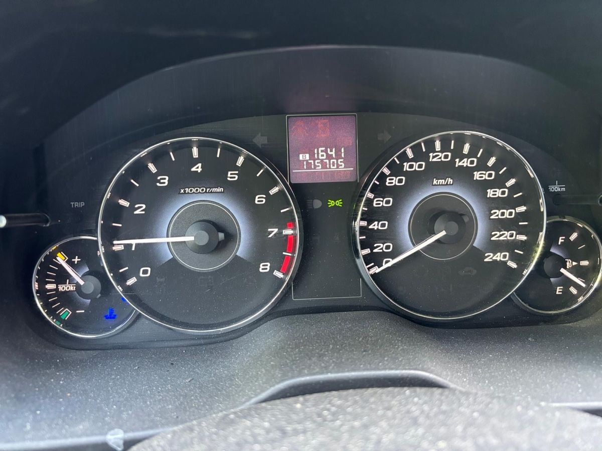 Subaru Automobili: Subaru Legacy 2.0 i – Usato da Mosnang venduto da Goldwasser 4