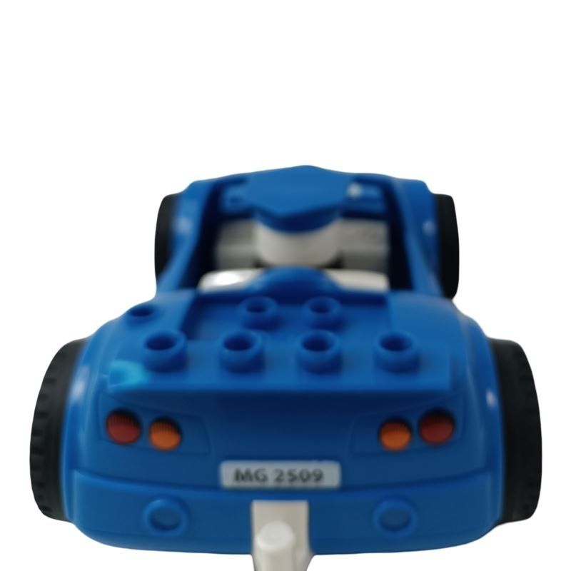 Lego Giocattoli: DUPLO Auto mit Figur – Usato da Luzern venduto da Restwert_Luzern 2
