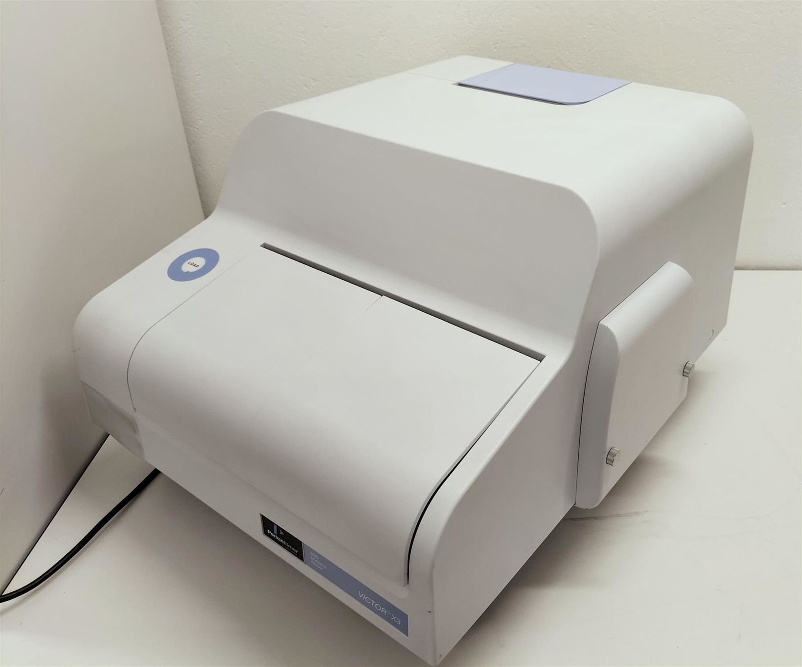 Laborzubehör: Perkin Elmer Victor X 3 Mikroplatten-Leser – Gebraucht aus Niederdorf von LeptonAG_Labor 2