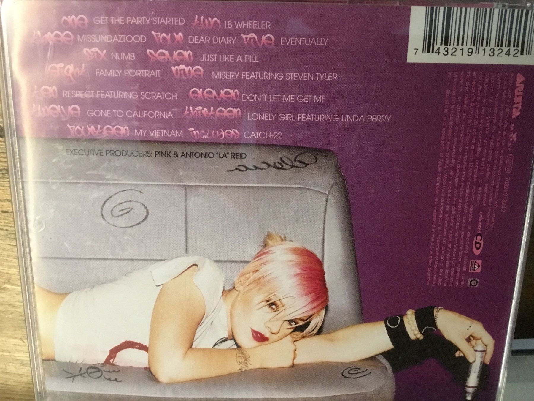 CD: Pink Missunderstood CD Album, Get The Party Started – Usato da Thierachern venduto da sweden08 1