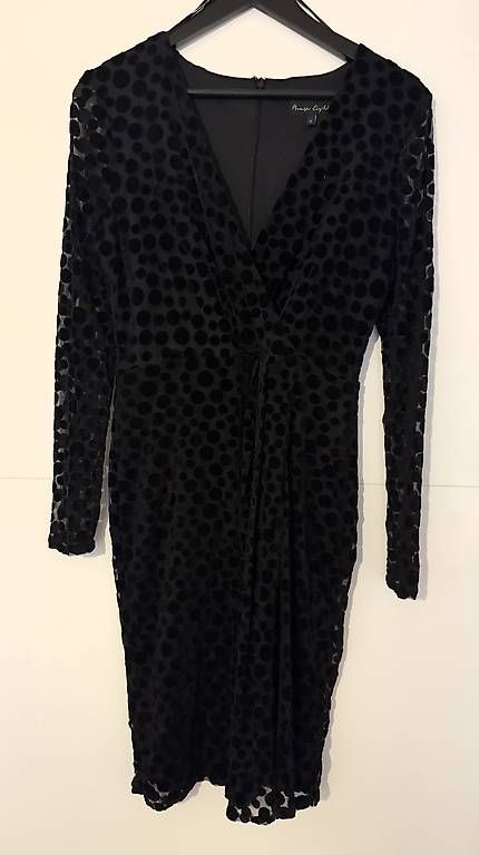 Vestiti: Robe noire Phase Eight élégante – Usato da Biel/Bienne venduto da Cli 1