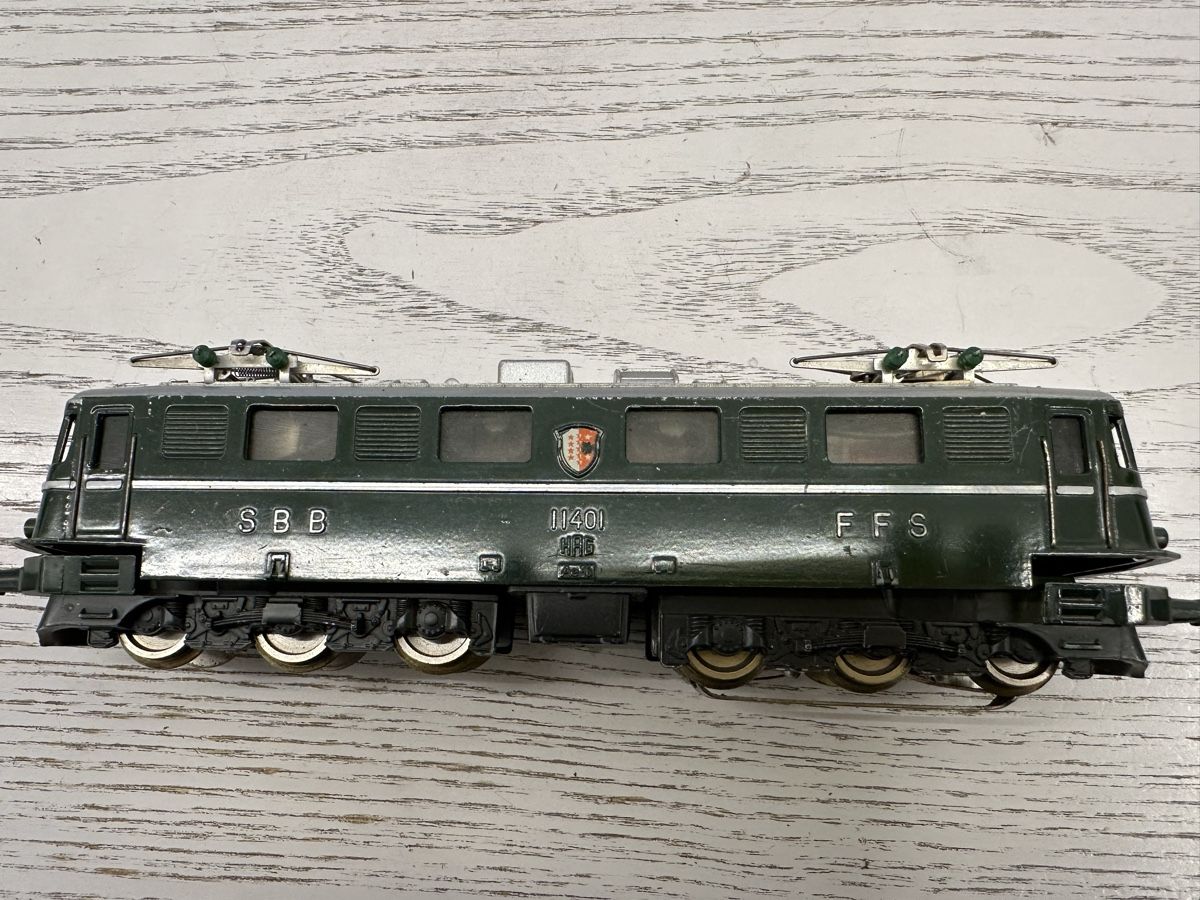 Hag Modelleisenbahnen: Hag SBB Ae 6/6 11401 – Gebraucht aus Lupsingen von New-Haven 2