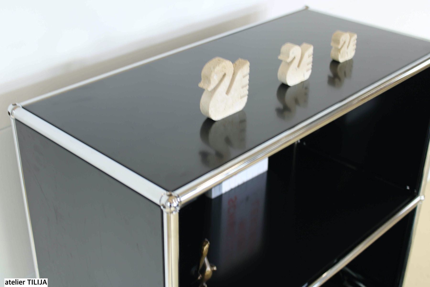 USM Cassettiere: USM Sideboard, Lieferung & Umbau möglich – Usato da Meinisberg venduto da atelier_TILIJA 9