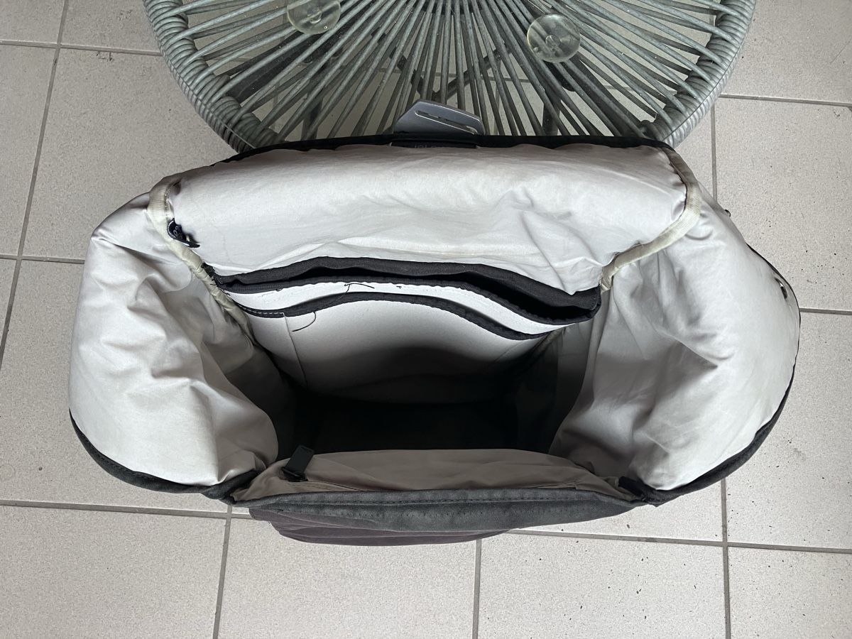 Zaini: Blue Lounge Grosser Rucksack – Usato da Dättwil AG venduto da Datura 5