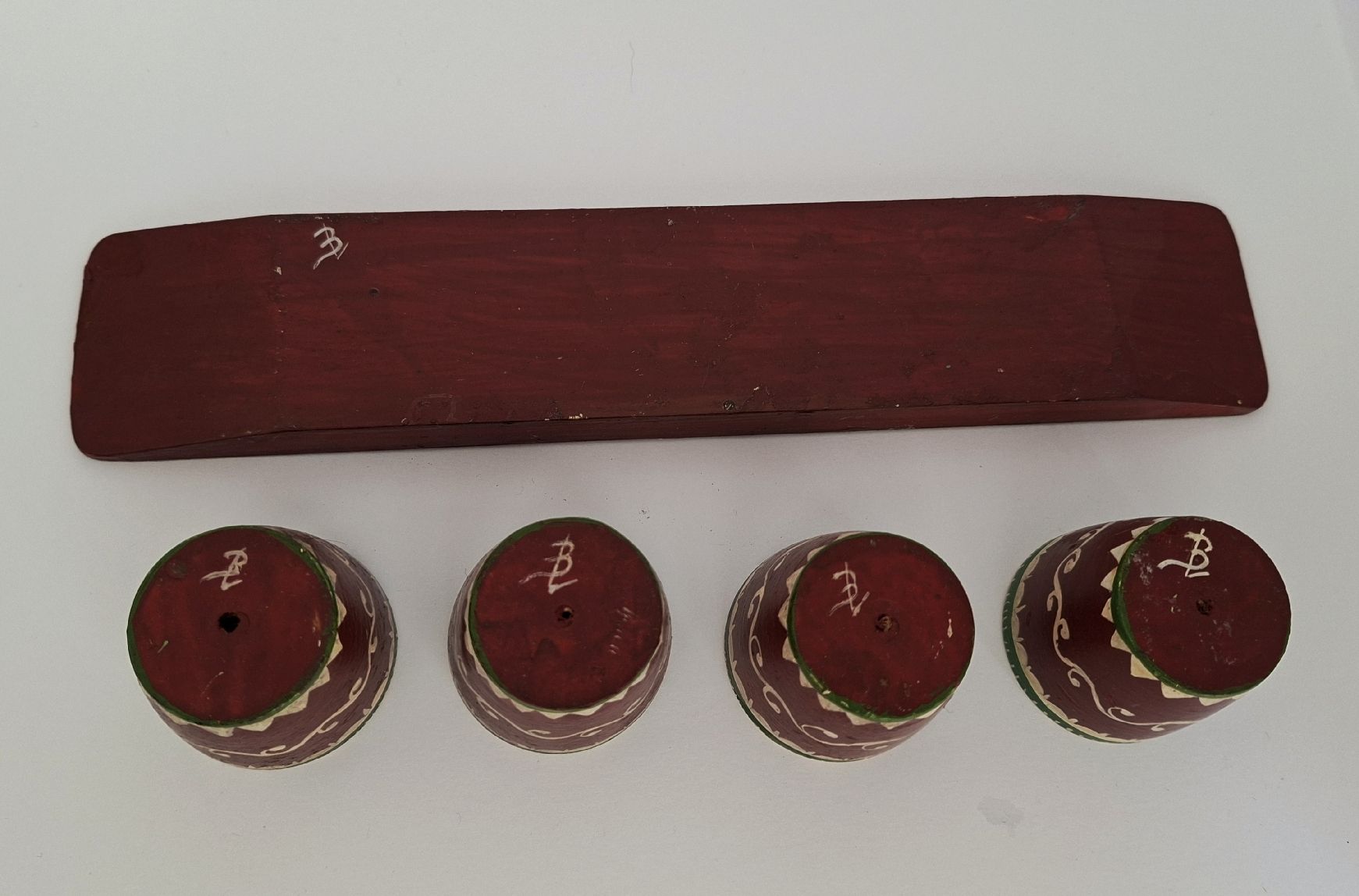 Altre Stoviglie: Vintage 5-teiliges Eierbecher Set aus Holz – Usato da Dietikon venduto da Magi2 5