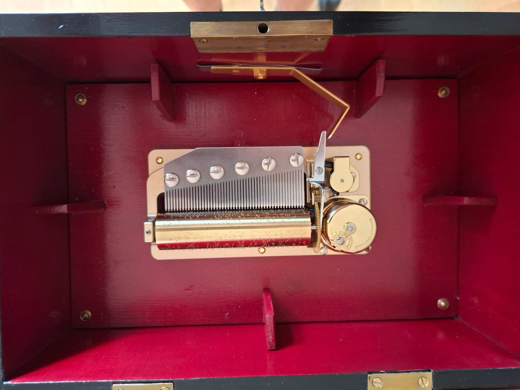 Spieldosen: Boîte à bijoux musicale – Neu (gemäss Beschreibung) aus chatelaine/geneve von Jeanmarc51 1