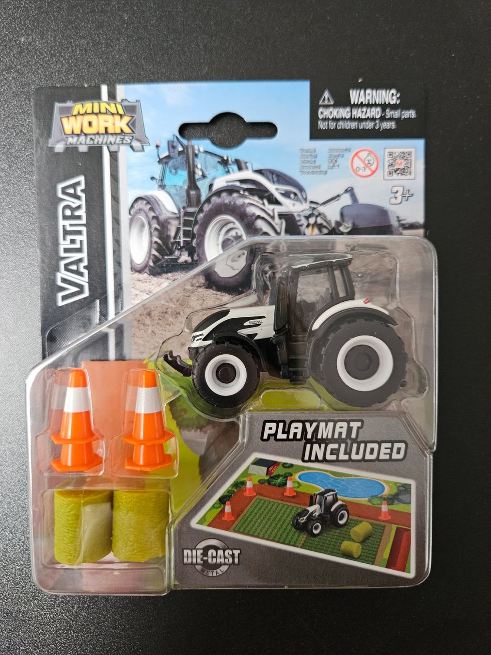 Giocattoli: Neu - Maisto - Mini Work Machines - Valtra 8tlg. – Nuovo e nell'imballaggio originale da Dagmersellen venduto da Jarsetz_Restposten