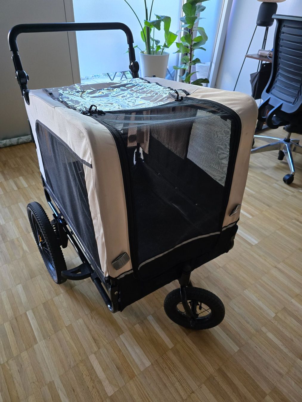 Rimorchi: Hundeanhänger/ Dog Wagon/ Dog stroller – Usato da Zürich venduto da elv_2yj7 2