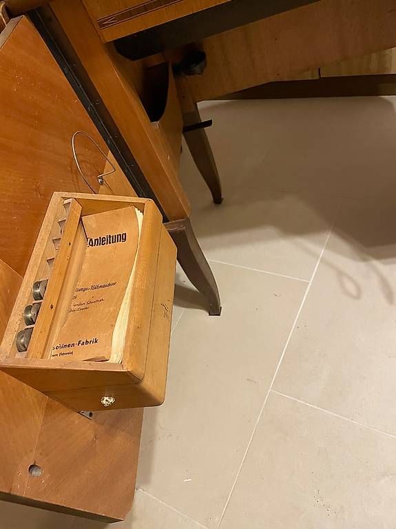 Macchine da cucire: Antike Nähmaschine Bernina – Usato da Olten venduto da fra_82zs 4