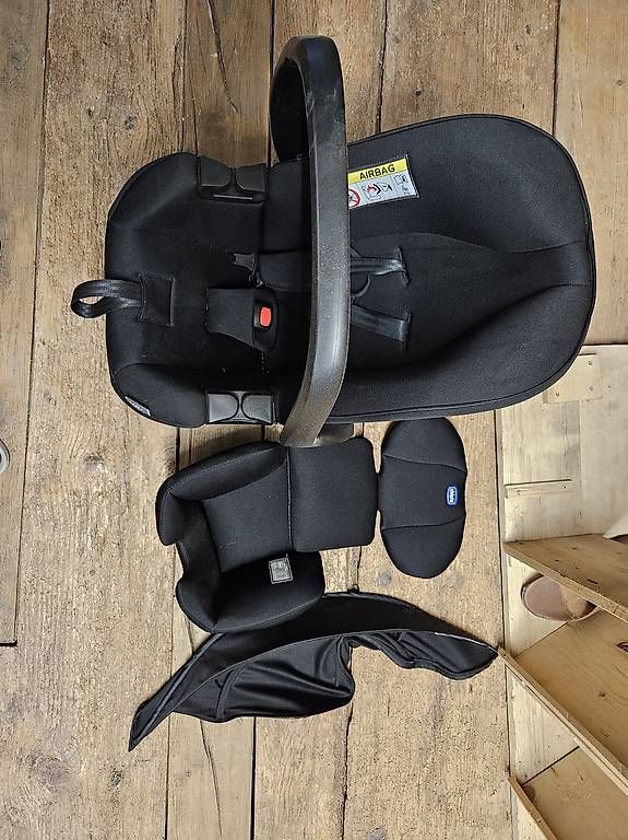 Sièges auto: Maxicosi – D'occasion à Cazis par Morrisb