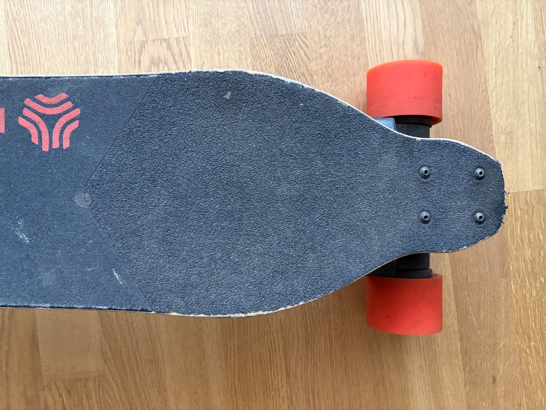 Skateboards: Boosted Elektro Board Longboard Extended Range 2 Akkus – D'occasion à Bern par Kevin-18 6