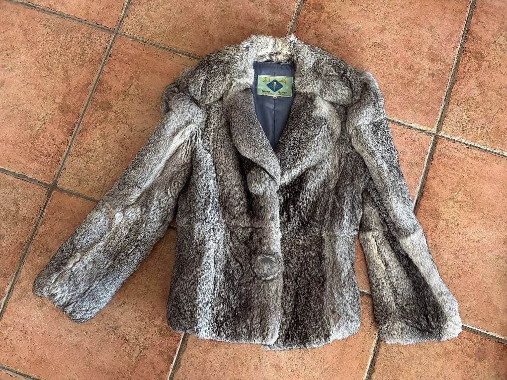 Giacche: Pelzjacke (Echtpelz) Gr. 36 – Usato da Horgen venduto da SabrinaDellaS