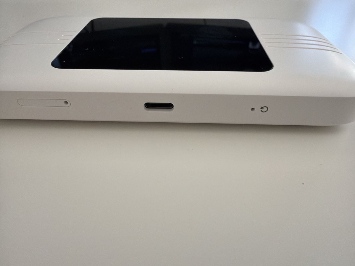 Modem & Router: 5G Portable MIFI Routeur – Usato da Gland venduto da Lucie1201 1
