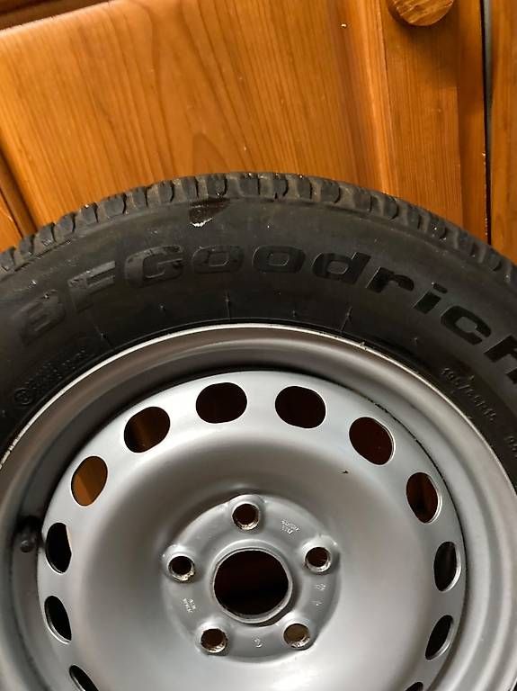 Pneumatici & Ruote complete: Räder zu VW Caddy – Usato da Schmitten venduto da Albin51 1