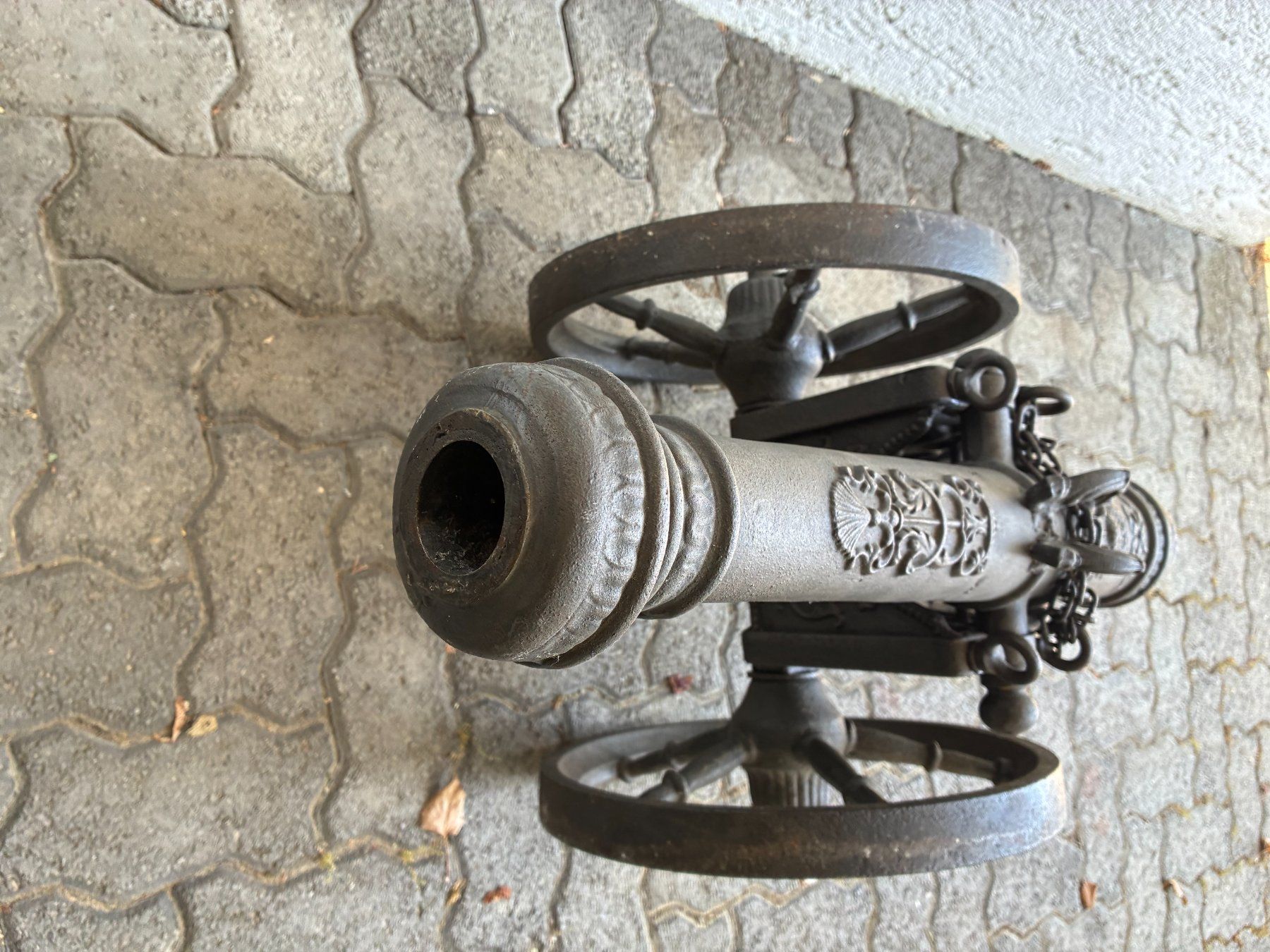 Modellbausätze & Standmodelle: Schwarzpulver Klein-Kanone – Gebraucht aus Weiningen ZH von Gubristtunnel 4
