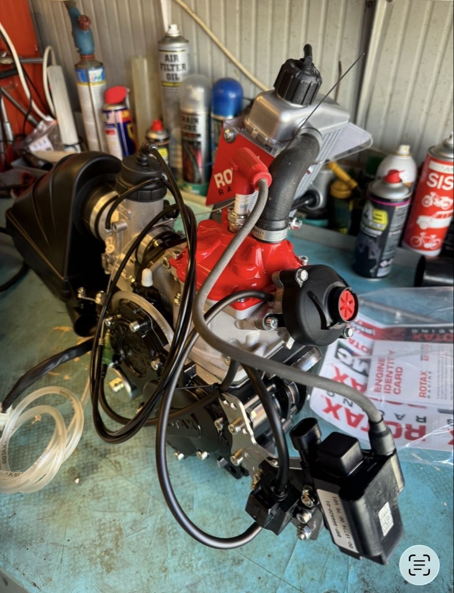 Rotax Go-Kart: Go Kart CRG 2023 Rotax Max 2025 – Usato da Gordola venduto da AleixSuesli 4