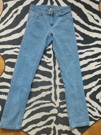 Jeans Grösse 32