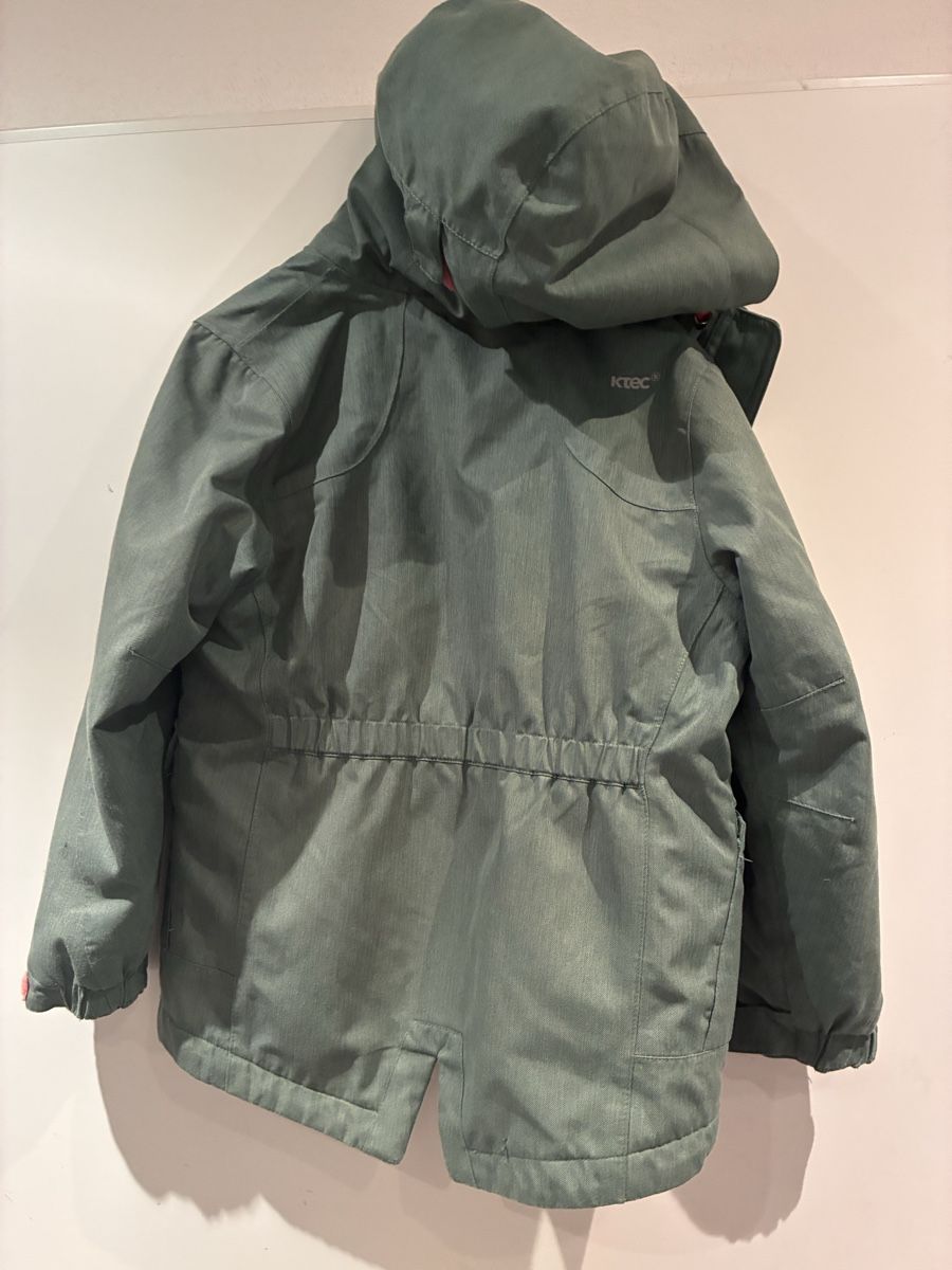 Killtec Jacken & Mäntel: Tolle Winterjacke Killtec Gr. 116 – Gebraucht aus richterswil von lunamarie001 2