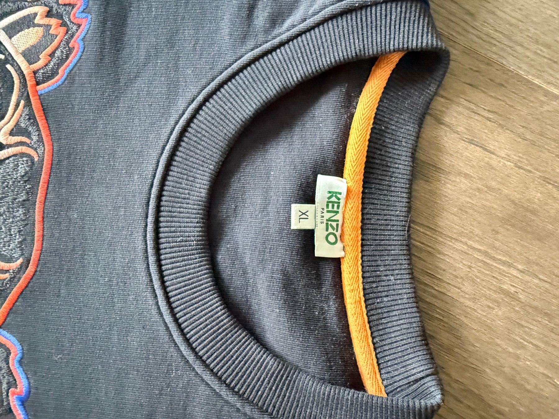 Kenzo Pulls & Sweat-shirts: Kenzo Paris Pullover schwarz – D'occasion à Zollikerberg par Zermatt69 1