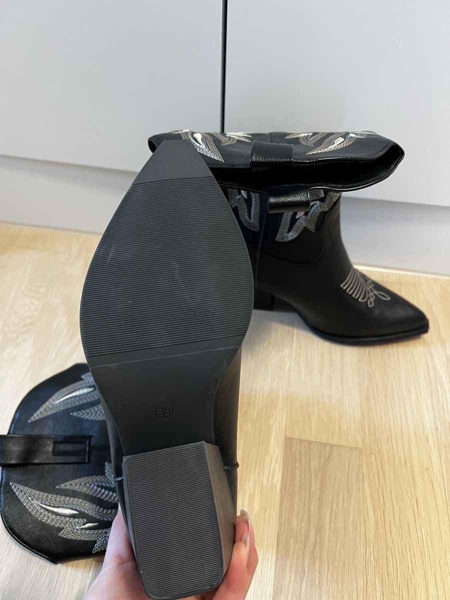 Damenschuhe: COWBOY Stiefel – Gebraucht aus Rapperswil SG von Tiniva 3