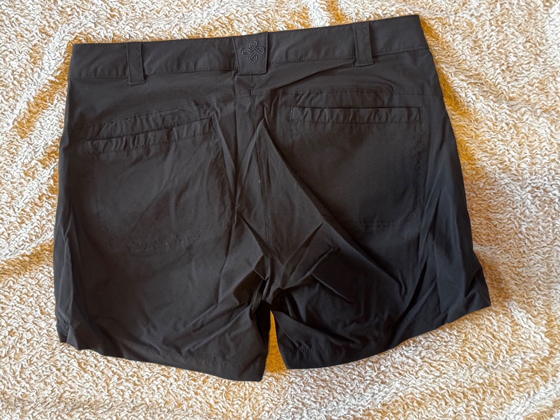 Kilpi Hosen: Kilpi short gr 40 – Gebraucht aus Ovronnaz von Etagne68 3