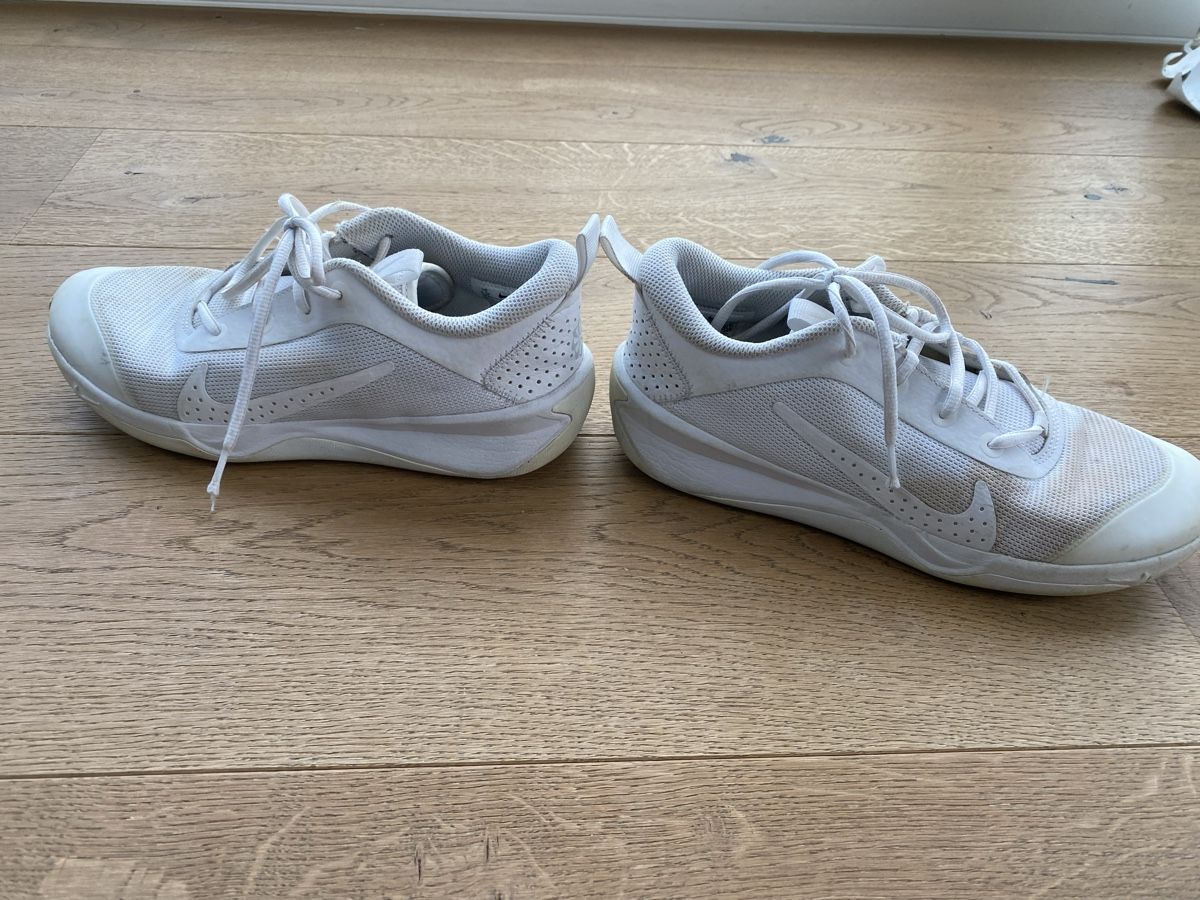 Nike Damenschuhe:  Turnschuhe Nike – Gebraucht aus Watt von yaelD 3
