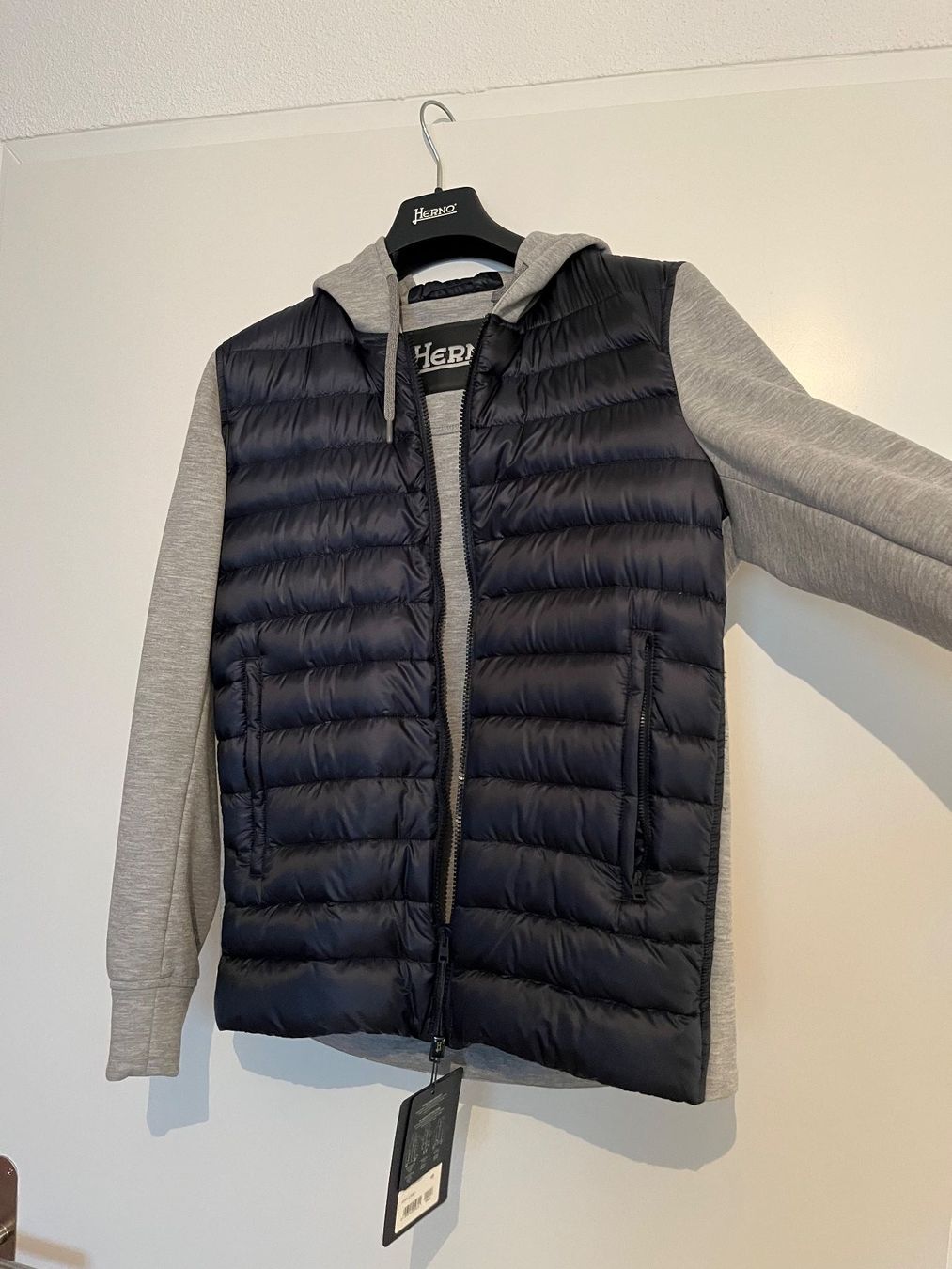 Herno Giacche: Neu HERNO Übergangs-Jacke – Nuovo e nell'imballaggio originale da Kilchberg ZH venduto da nil_tvt7 1