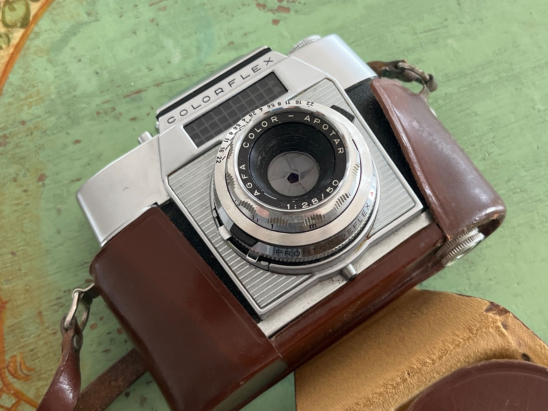 Agfa Fotocamera: Agfa Colorflex Kamera mit Ledertasche – Difettoso da Chiasso venduto da AzenYa