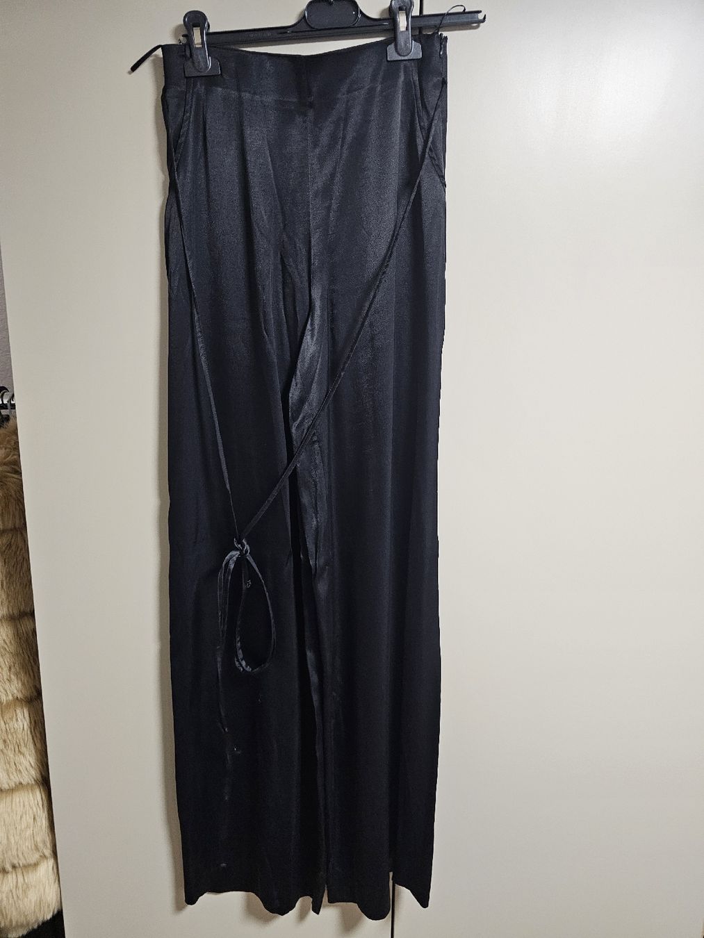 Pantaloni: hose – Usato da Gränichen venduto da nayki12 1