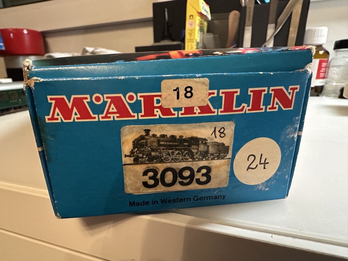 Märklin Modellini di ferrovie: Märklin 3093 DB BR 18 – Usato da Schaffhausen venduto da Danilo-86 7