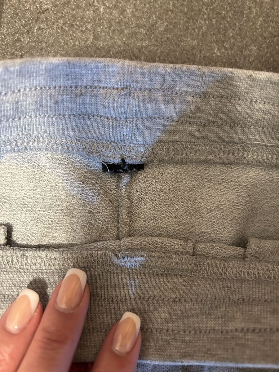 Lotti & Set di vestiti: Shorts Grösse 140-152 – Usato da Merishausen venduto da Yvili 2