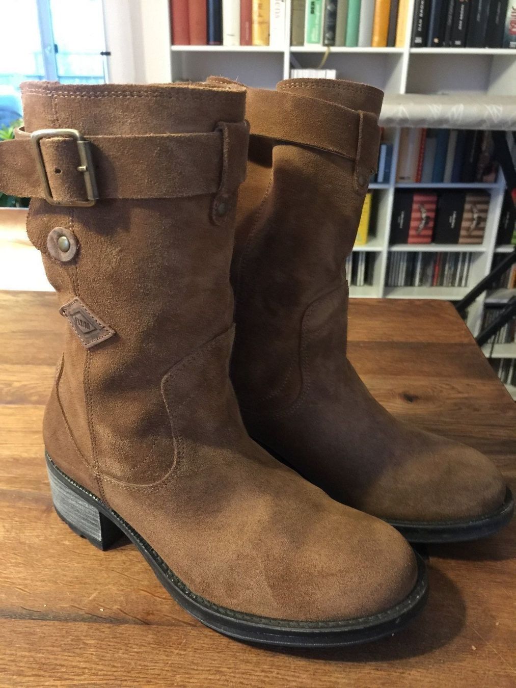 Damenschuhe: mittelbraune Wildleder-Boots, 37 – Neu (gemäss Beschreibung) aus Luzern von Buetzel19 5
