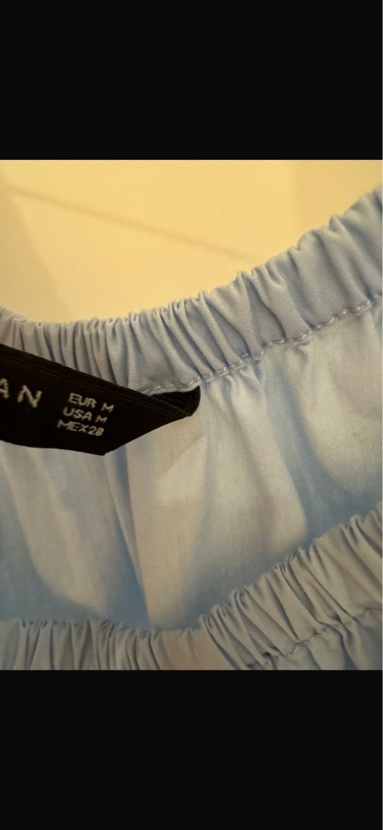 Blusen: hellblaues Zara Oberteil, Gr. M – Gebraucht aus Hinwil von YPMK61 1
